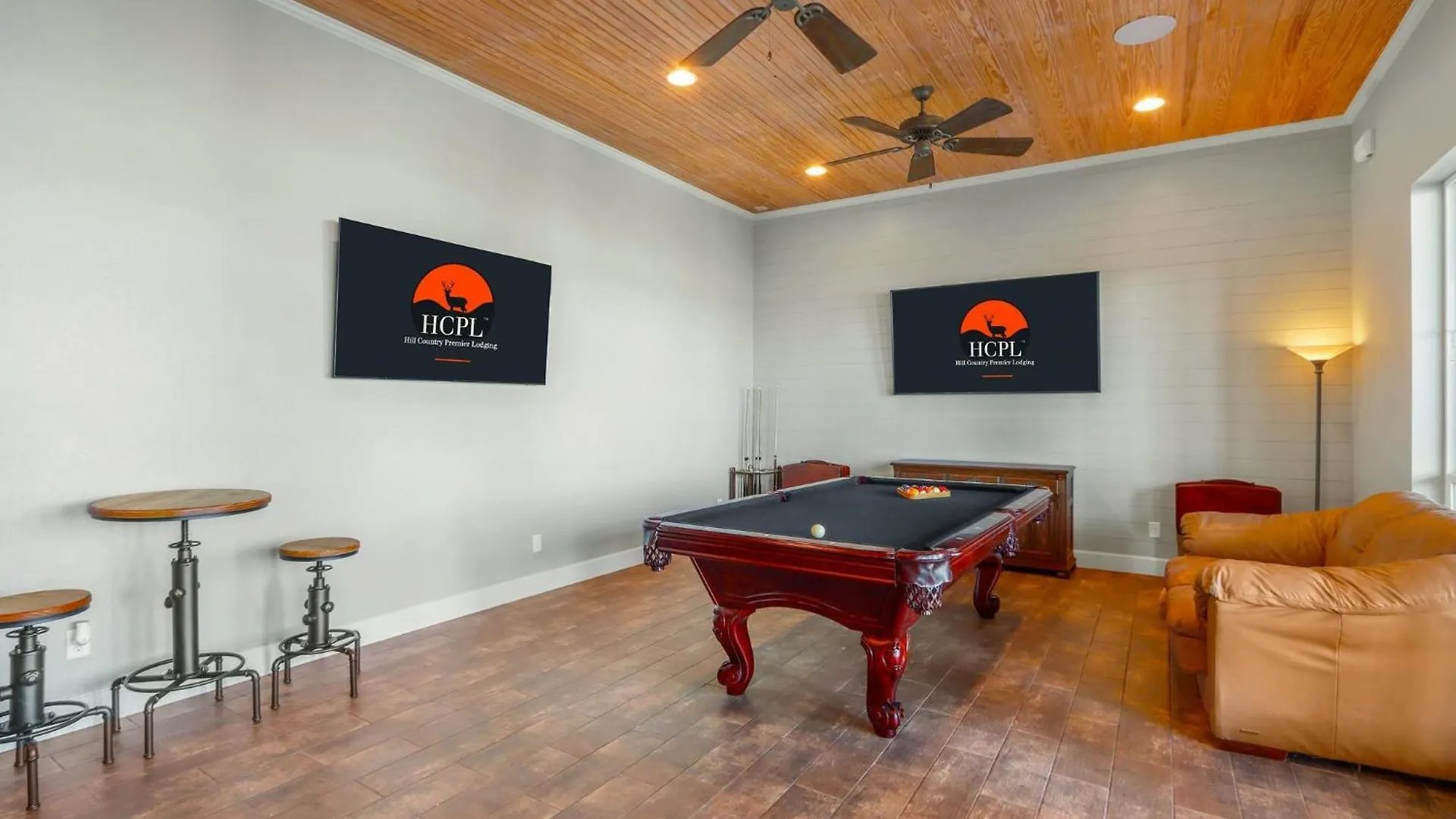 بيت للعطل Lakeside Dreamhouse