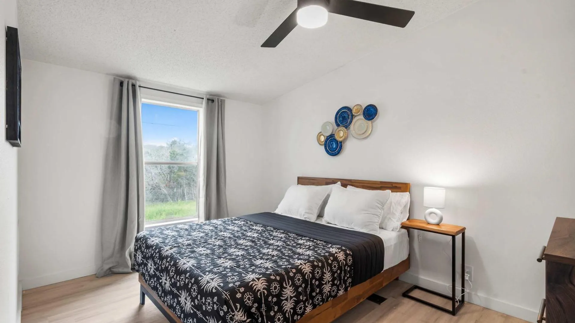 Starlight Horizon 5 - A B C D & R Holiday home Canyon Lake