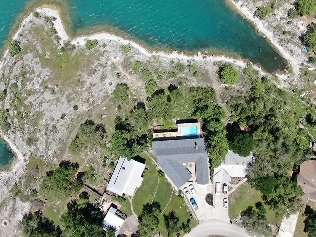 Serenity Point On Canyon Lake-lakefront-pool-fire Pit-pool Table *