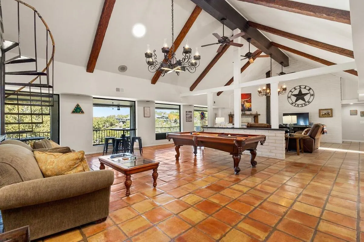 Serenity Point On Canyon Lake-lakefront-pool-fire Pit-pool Table