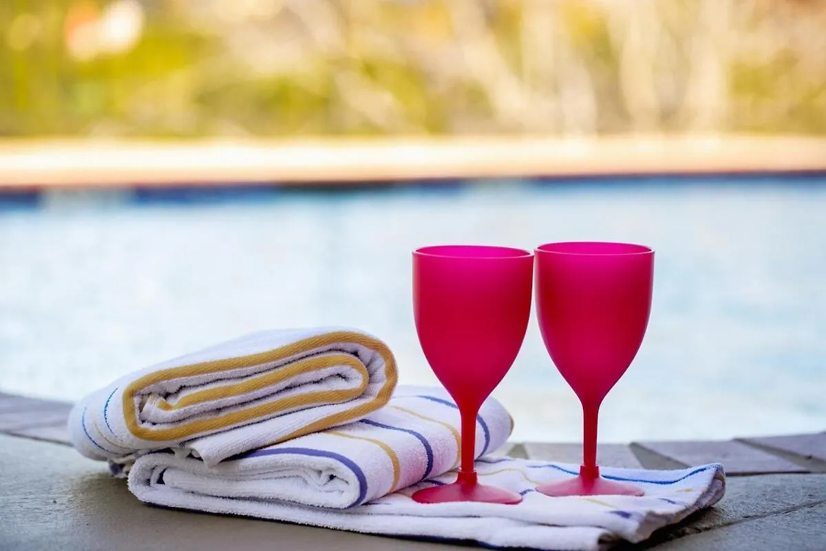 Serenity Point On Canyon Lake-lakefront-pool-fire Pit-pool Table Holiday home
