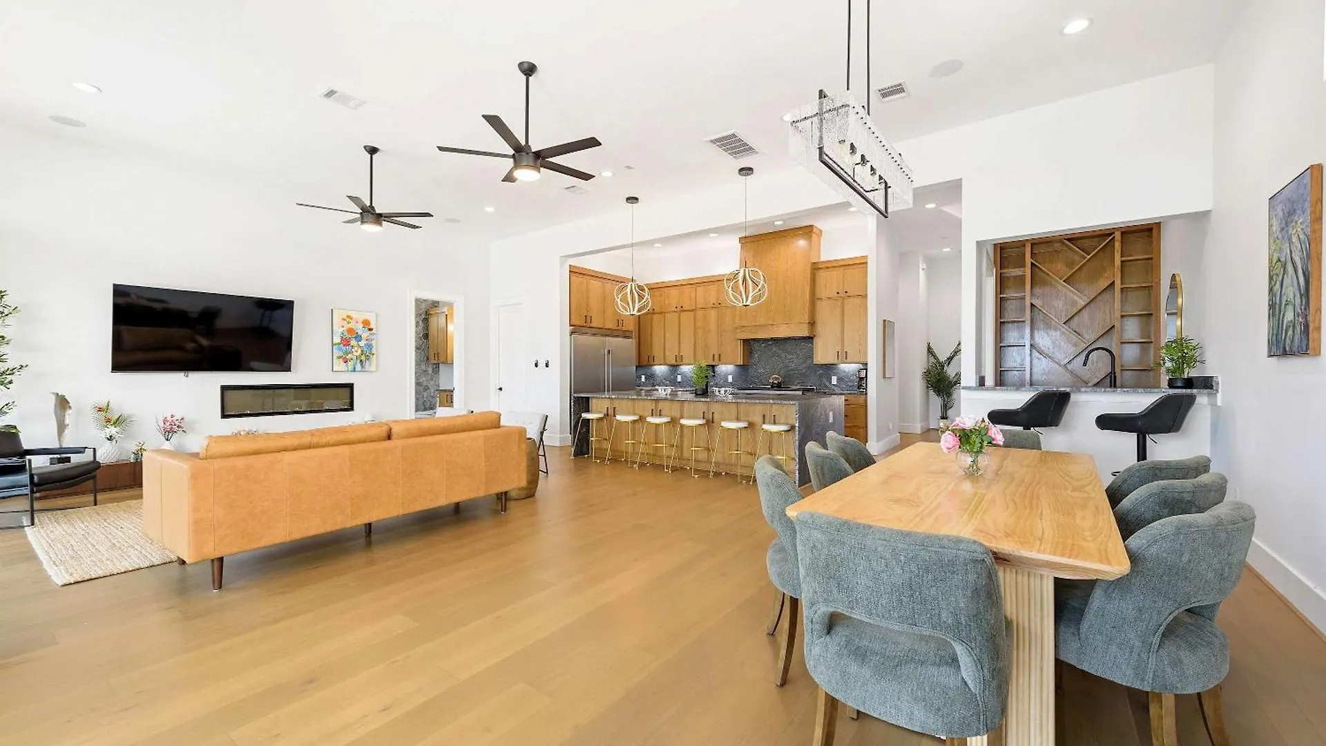 Lakeshore 1 - Private Pool & Close To *