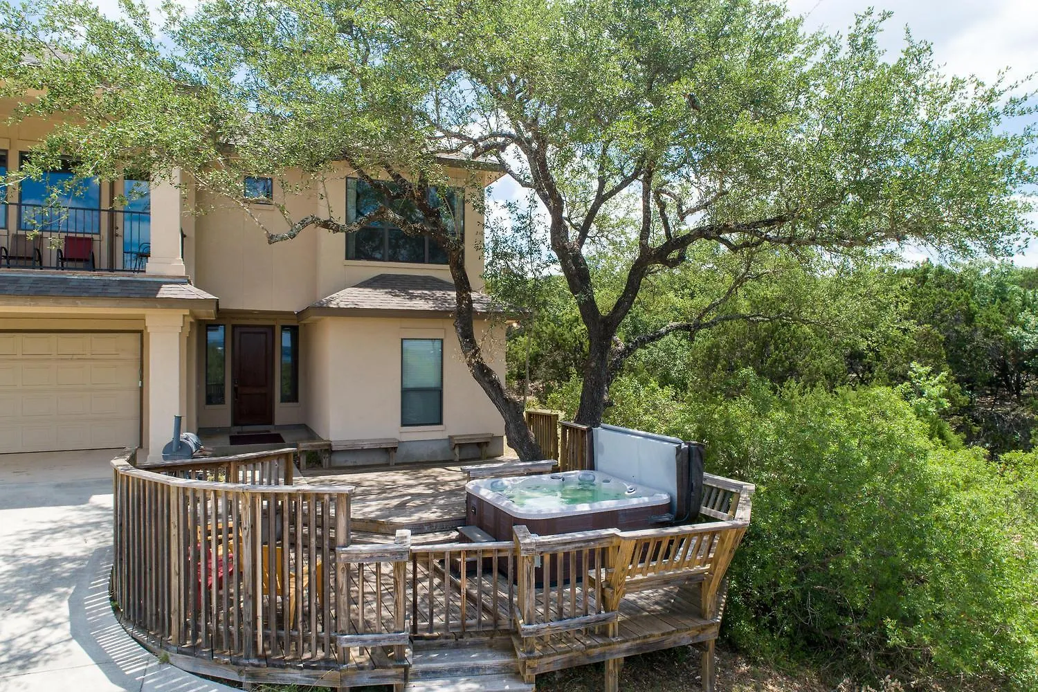 At Canyon Cl 1233 Villa Canyon Lake