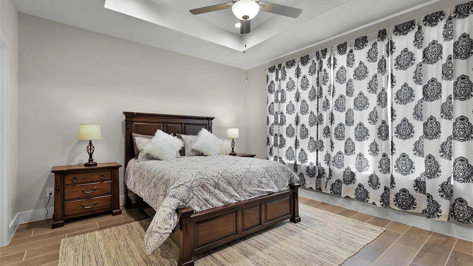 Pristine 3-bedroom Near Canyon Lake! Σπίτι διακοπών