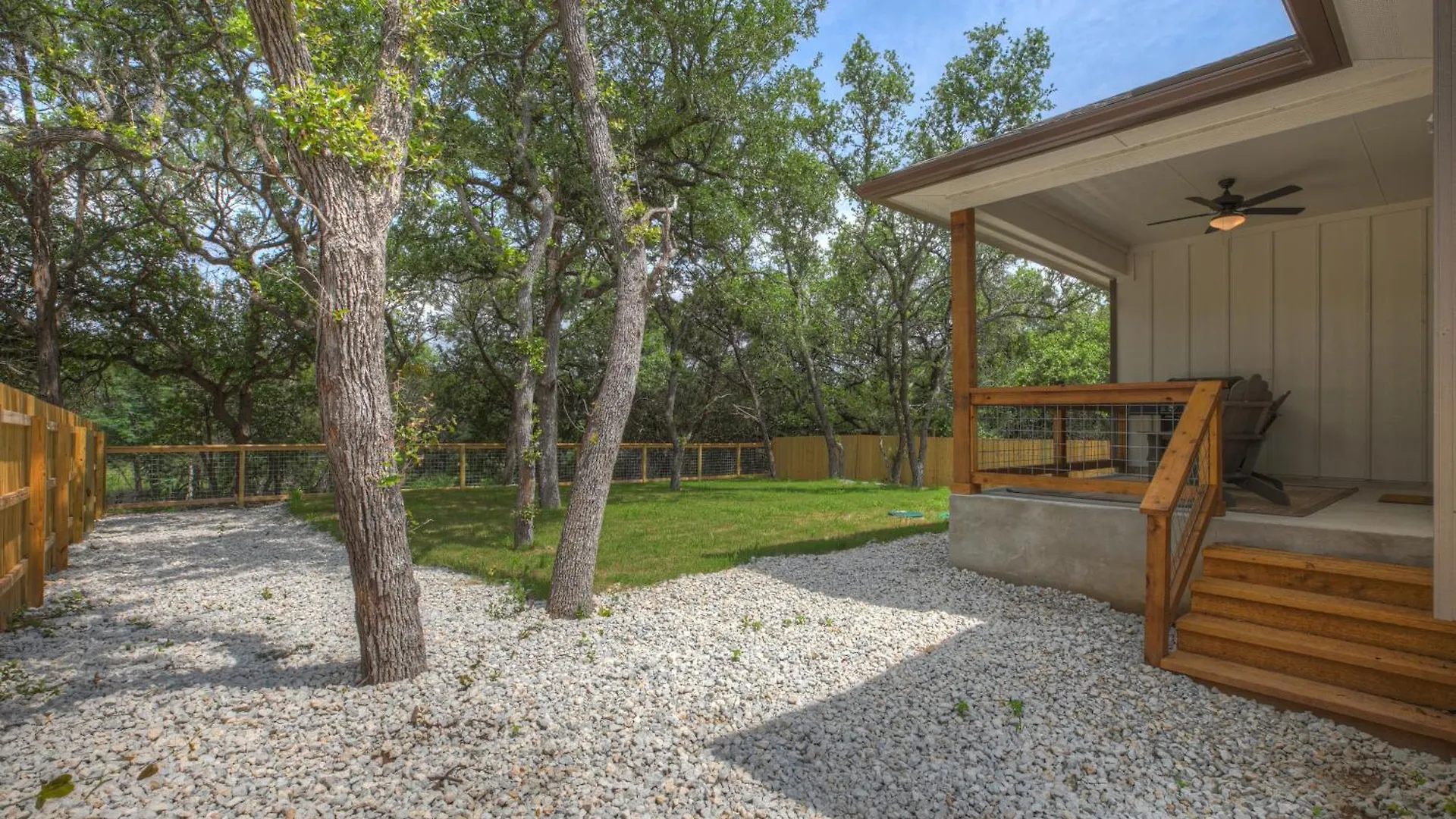Pristine 3-bedroom Near Canyon Lake! * Canyon Lake