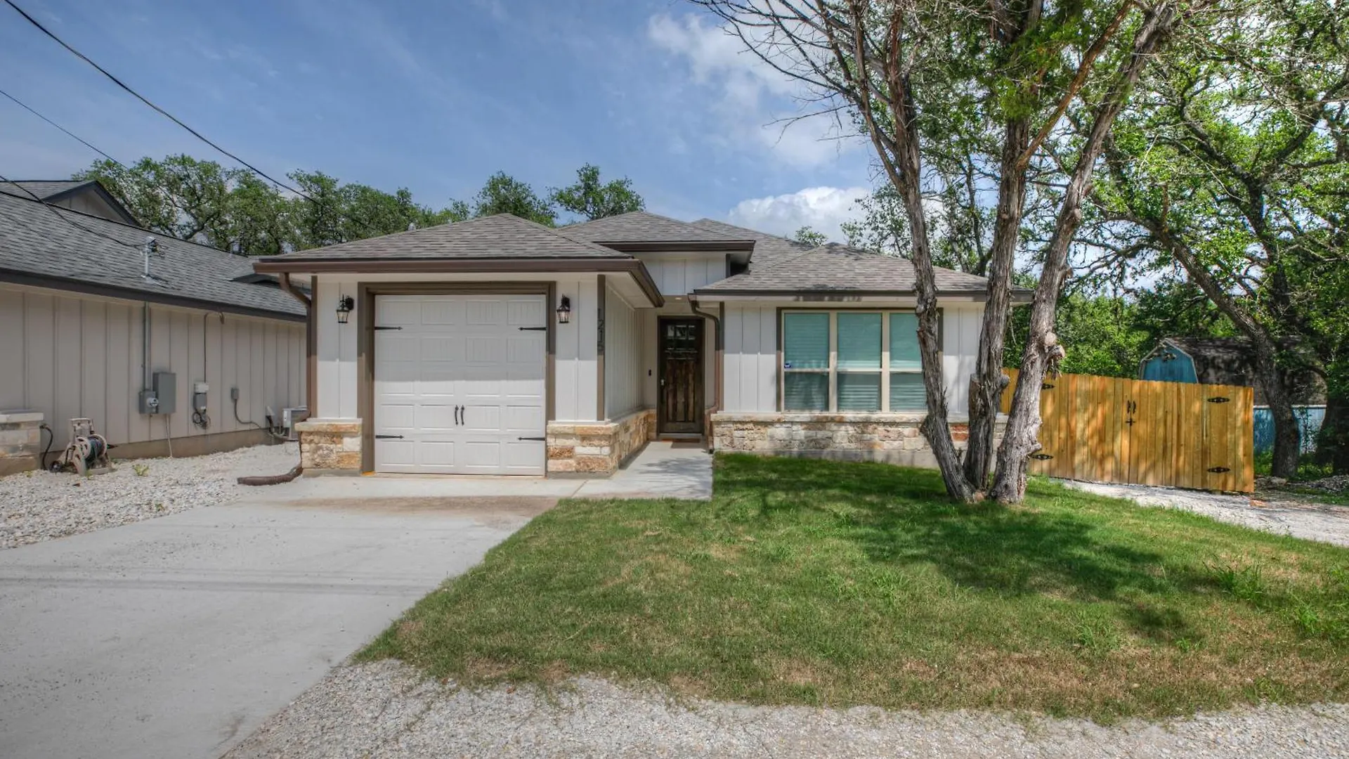 Pristine 3-bedroom Near Canyon Lake! Σπίτι διακοπών *