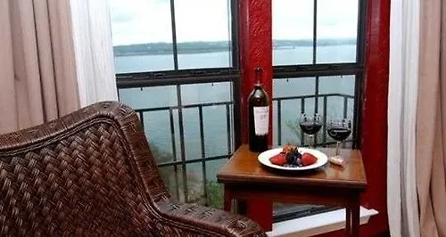 Couette-café Lakehouse Canyon Lake
