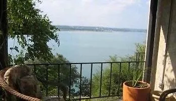 Couette-café Lakehouse