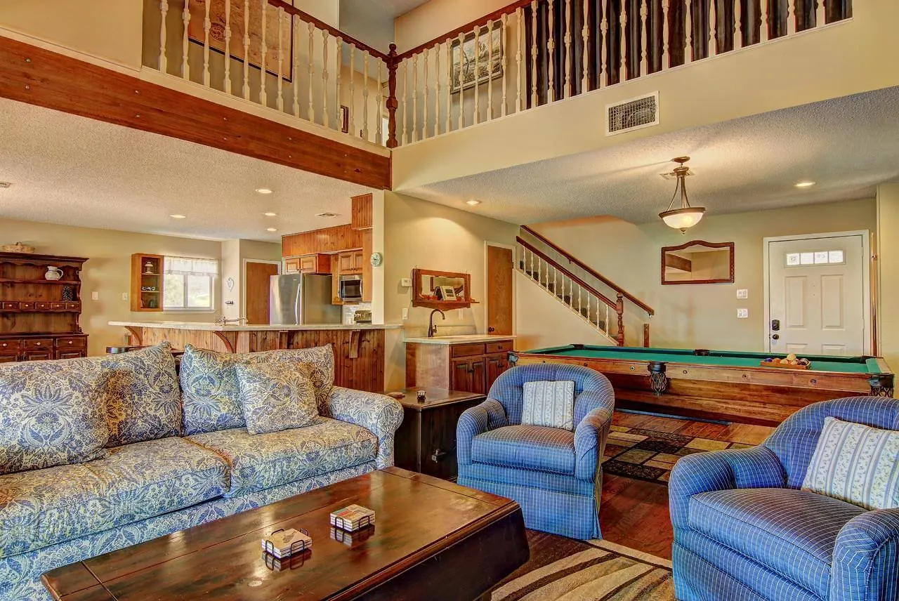 Blue Diamond Retreat Holiday home *