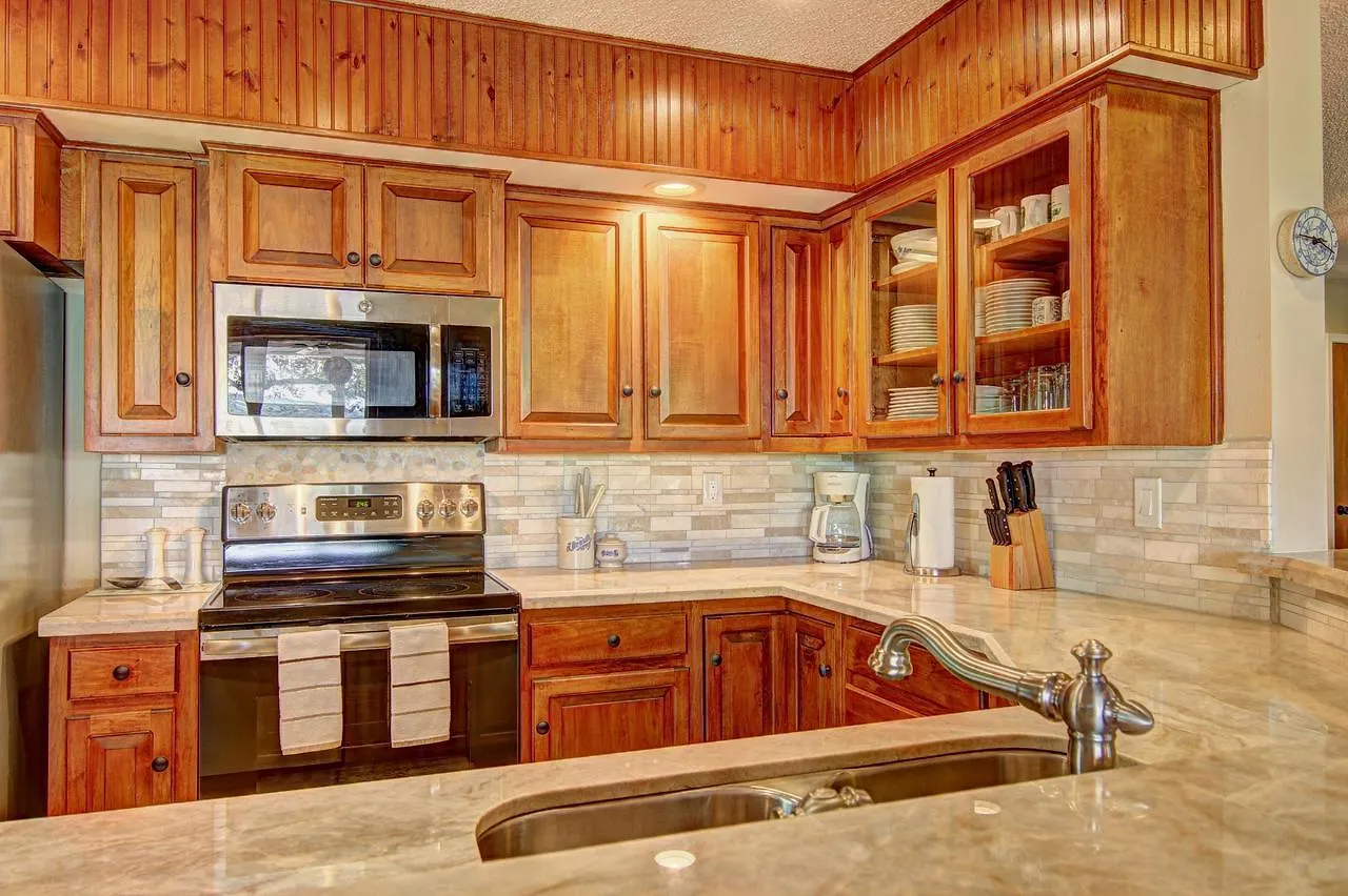Holiday home Blue Diamond Retreat Canyon Lake