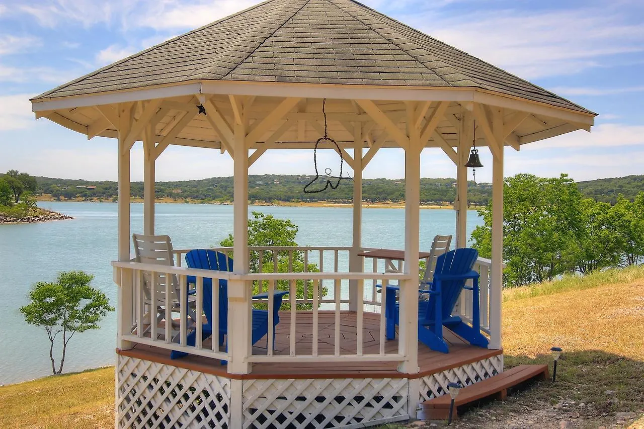 Blue Diamond Retreat Holiday home *