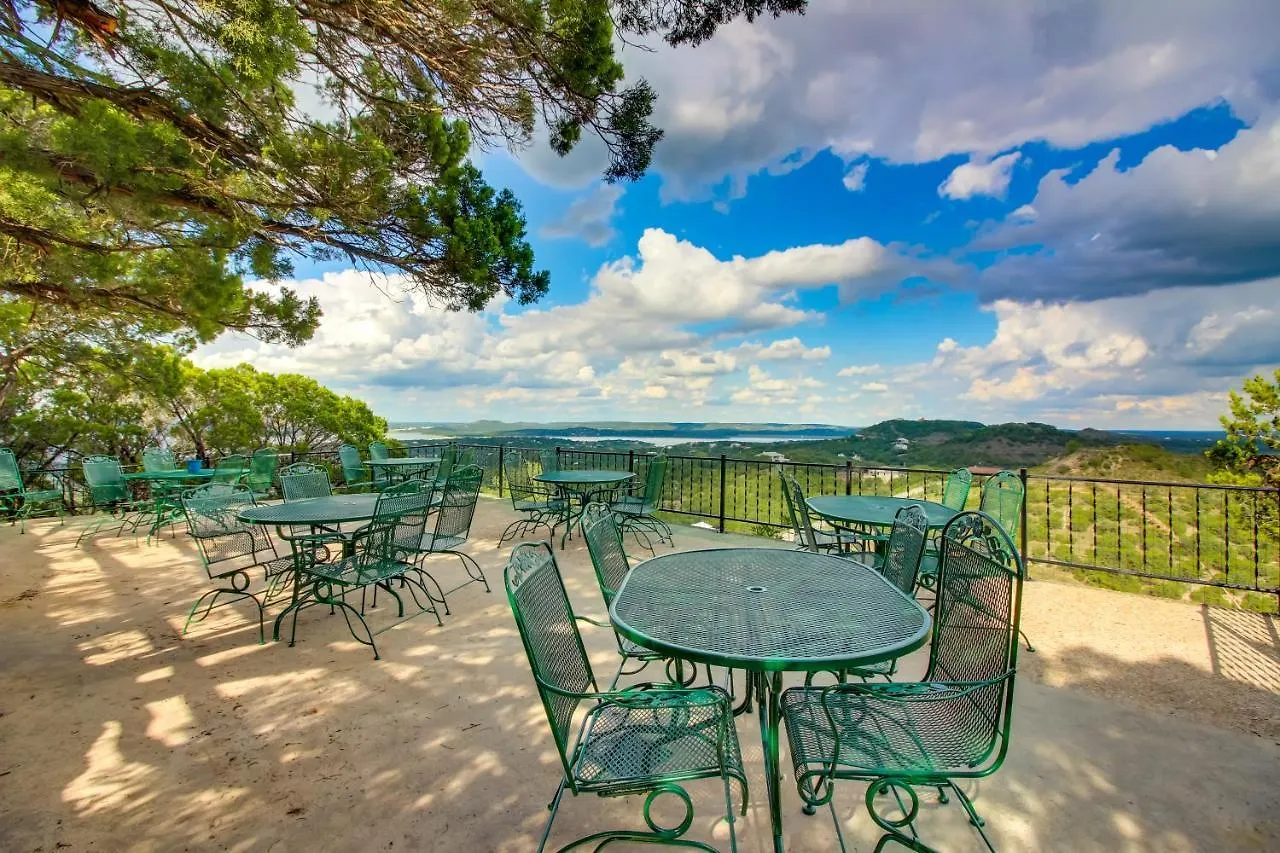 Maverick Mountaintop Retreat Дом отдыха Каньон-Лейк