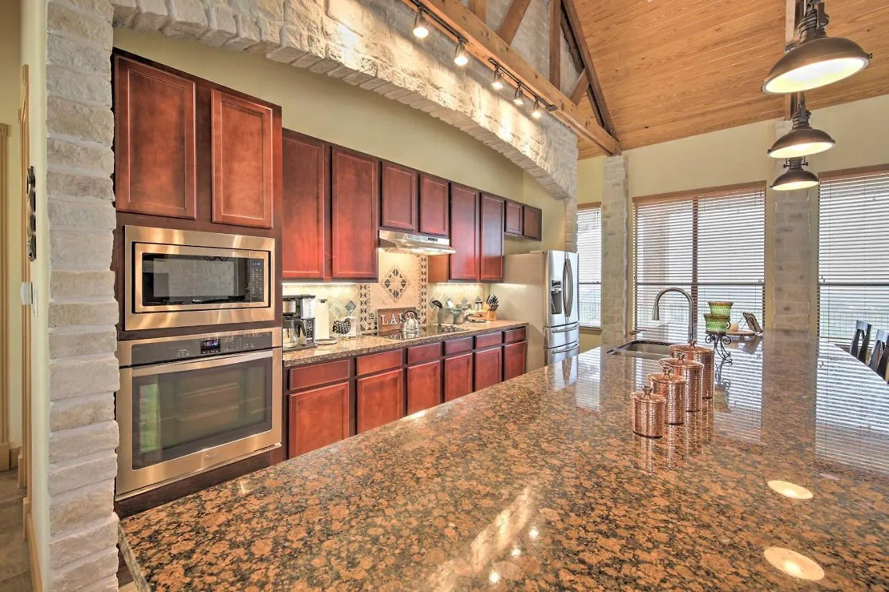 Lakeview Escape With Hot Tub, 1 Mi To Canyon Casa vacanze *