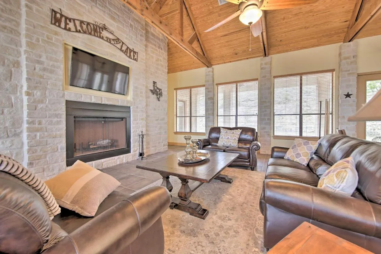 Lakeview Escape With Hot Tub, 1 Mi To Canyon Casa vacanze
